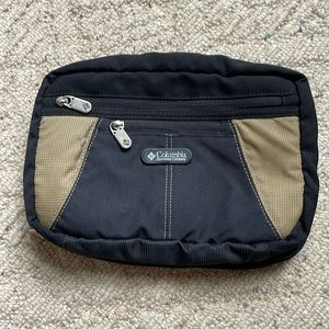 Columbia Tri-fold Toiletries Bag - black